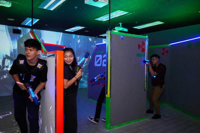 Night Laser Tag